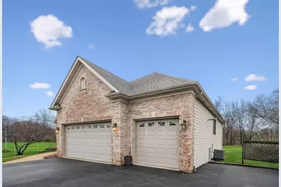412 Rainbow Drive, Sleepy Hollow, IL 60118 - Photo 3