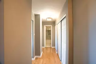 6833 N Kedzie Ave, Chicago, IL 60645 - Photo 17