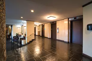 6833 N Kedzie Ave, Chicago, IL 60645 - Photo 5