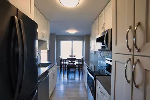 6833 N Kedzie Ave, Chicago, IL 60645 - Photo 7