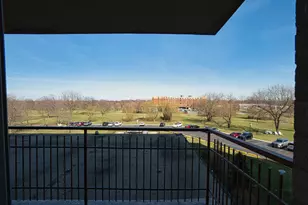 6833 N Kedzie Ave, Chicago, IL 60645 - Photo 23