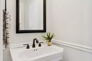 1251 W Fletcher St, Chicago, IL 60657 - Photo 17