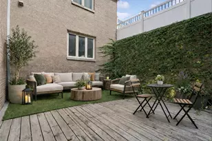 1251 W Fletcher St, Chicago, IL 60657 - Photo 19