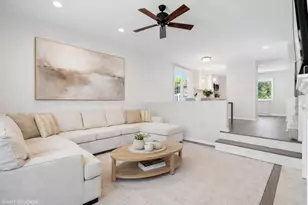 1251 W Fletcher St, Chicago, IL 60657 - Photo 3