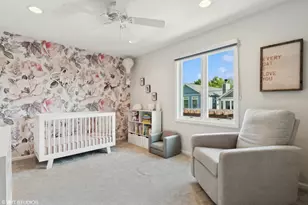 1251 W Fletcher St, Chicago, IL 60657 - Photo 11