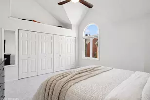 1251 W Fletcher St, Chicago, IL 60657 - Photo 9