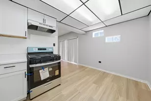 3127 Bernice Rd, Lansing, IL 60438 - Photo 7