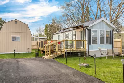 280 Misty Ridge, McHenry, IL 60051 - Photo 1