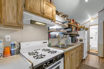 280 Misty Ridge, McHenry, IL 60051 - Photo 5