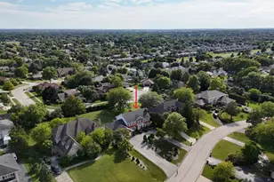 8115 Pluskota Dr, Orland Park, IL 60462 - Photo 35