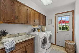 8115 Pluskota Dr, Orland Park, IL 60462 - Photo 17