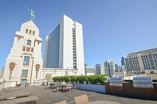 758 N Larrabee St, Chicago, IL 60654 - Photo 11