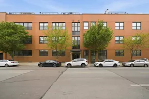 1728 N Damen Ave, Chicago, IL 60647 - Photo 1