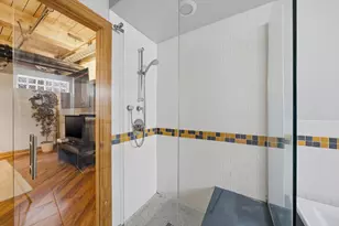 1728 N Damen Ave, Chicago, IL 60647 - Photo 17