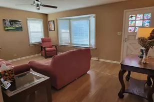 1464 Linden Rd, Homewood, IL 60430 - Photo 5