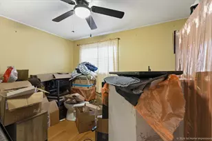 7817 W 98th Pl, Hickory Hills, IL 60457 - Photo 5