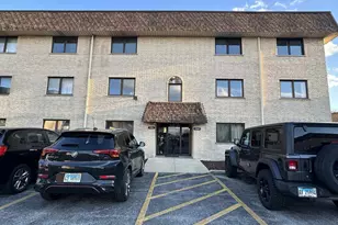 7448 W 153rd St, Orland Park, IL 60462 - Photo 5