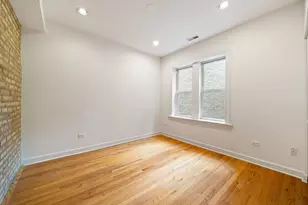 2533 W Berwyn St, Chicago, IL 60625 - Photo 9