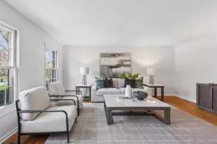 6S241 Concord Rd, Naperville, IL 60540 - Photo 3