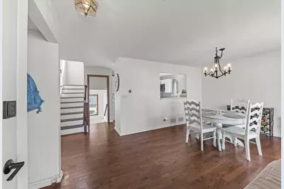 317 Christine Lane, Hainesville, IL 60030 - Photo 9