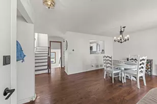 317 Christine Ln, Hainesville, IL 60030 - Photo 9