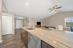 732 Keller Dr, Dixon, IL 61021 - Photo 11