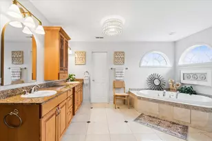 1311 Carlisle Pl, Deerfield, IL 60015 - Photo 11