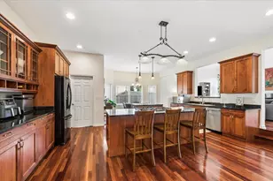 1311 Carlisle Pl, Deerfield, IL 60015 - Photo 5