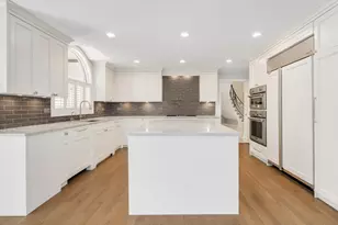 1604 Burr Ridge Club, Burr Ridge, IL 60527 - Photo 13