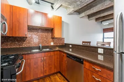 3150 N Sheffield Avenue #403, Chicago, IL 60657 - Photo 7