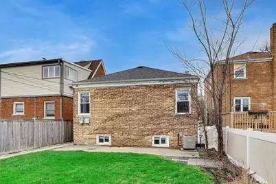 5117 N Newland Avenue, Chicago, IL 60656 - Photo 29