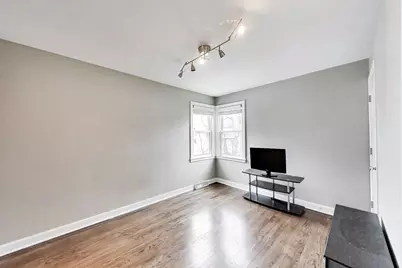 5117 N Newland Avenue, Chicago, IL 60656 - Photo 17