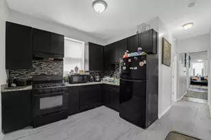 7222 S Rhodes Ave, Chicago, IL 60619 - Photo 9