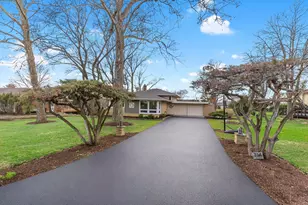 1S714 Westview Ave, Lombard, IL 60148 - Photo 3