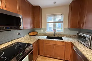 2242 Sherman Ave, Evanston, IL 60201 - Photo 7