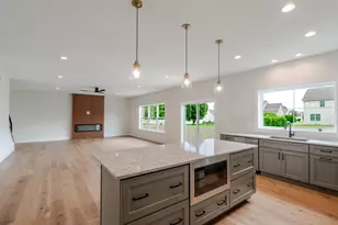 1304 Woodbine Rd, Bloomington, IL 61704 - Photo 13