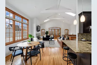 816 W Oakdale Avenue #3, Chicago, IL 60657 - Photo 11