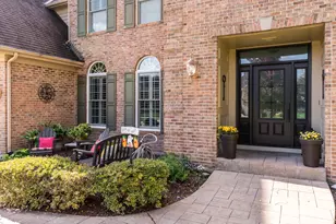 4029 Broadmoor Cir, Naperville, IL 60564 - Photo 5