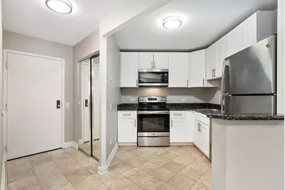 5320 N Sheridan Road #403, Chicago, IL 60640 - Photo 13