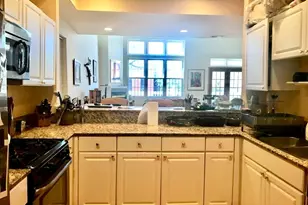 1933 N Sedgwick St, Chicago, IL 60614 - Photo 11