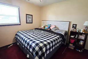 409 S Pleasant Ave, Centralia, IL 62801 - Photo 13