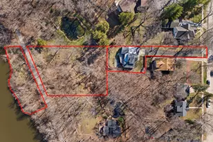 362 1/2 River Bluff Rd, Elgin, IL 60120 - Photo 5