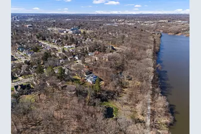 362 1/2 River Bluff Road, Elgin, IL 60120 - Photo 37