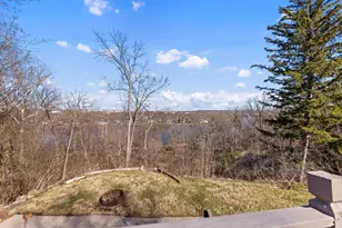 362 1/2 River Bluff Rd, Elgin, IL 60120 - Photo 29