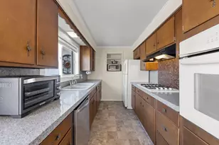 362 1/2 River Bluff Rd, Elgin, IL 60120 - Photo 19