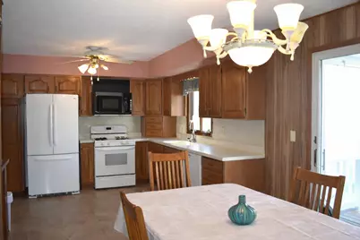 1707 Teresa Street, Rock Falls, IL 61071 - Photo 7