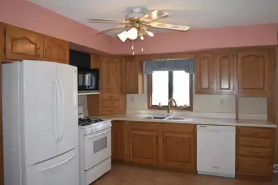 1707 Teresa Street, Rock Falls, IL 61071 - Photo 9