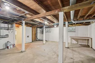 402 Lily Ln, Lakemoor, IL 60051 - Photo 33