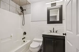 402 Lily Ln, Lakemoor, IL 60051 - Photo 29