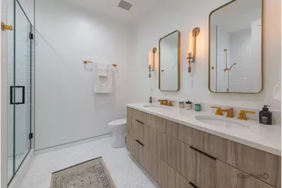 2646 W Augusta Boulevard #1, Chicago, IL 60622 - Photo 15